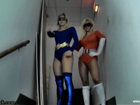 Superheroine Sisters Fall Into a Trap